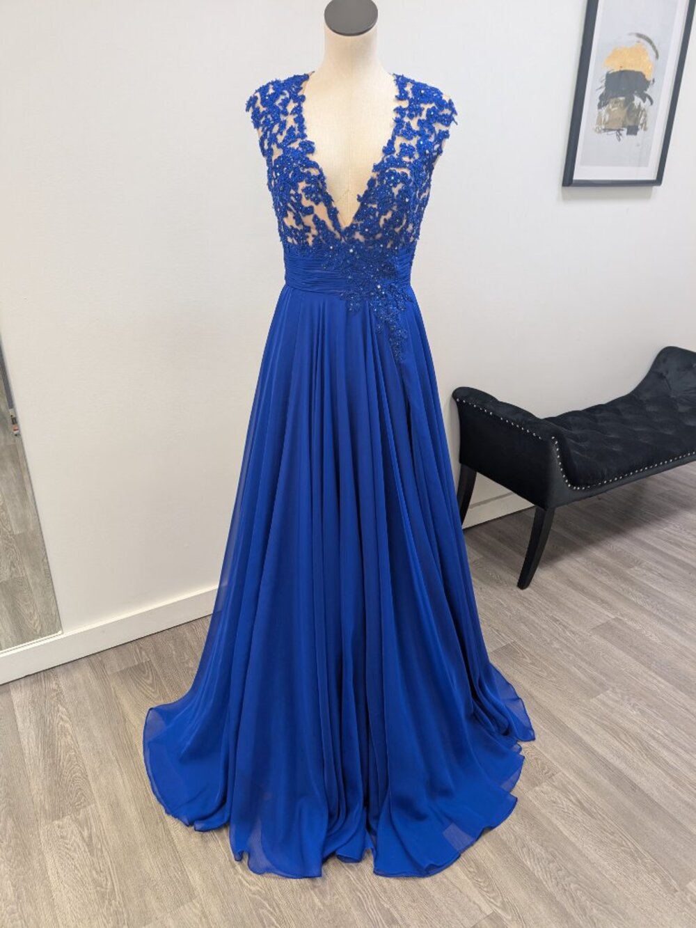 MacDuggal Size 6